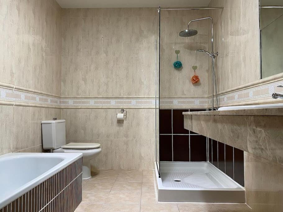 Comfortable Family House With Pool And Jacuzzi Коста-де-Антигуа Экстерьер фото